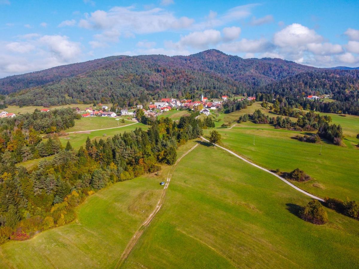 Notranjska Hisa - Traditional Country House, Close To The World Attraction Cerknica Lake Begunje pri Cerknici Bagian luar foto